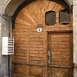 Black Church Apartman Brassó