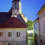 Apartman Black Church *